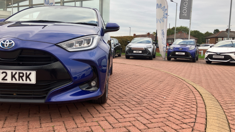 Toyota Yaris 1.5 Hybrid Design 5dr CVT Hybrid Hatchback